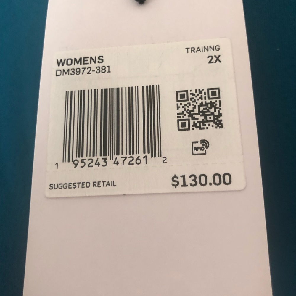 NIKE YOGA LUXE DRI-FIT WOMEN'S FULL-ZIP JACKET - Picture 8 of 8